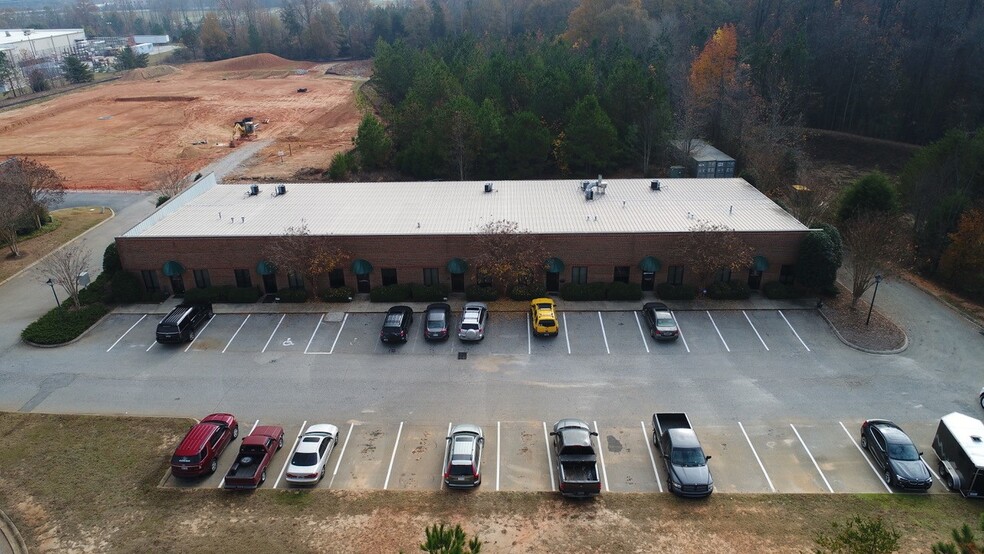 222 Ladean Ct, Simpsonville, SC for lease - Aerial - Image 2 of 5