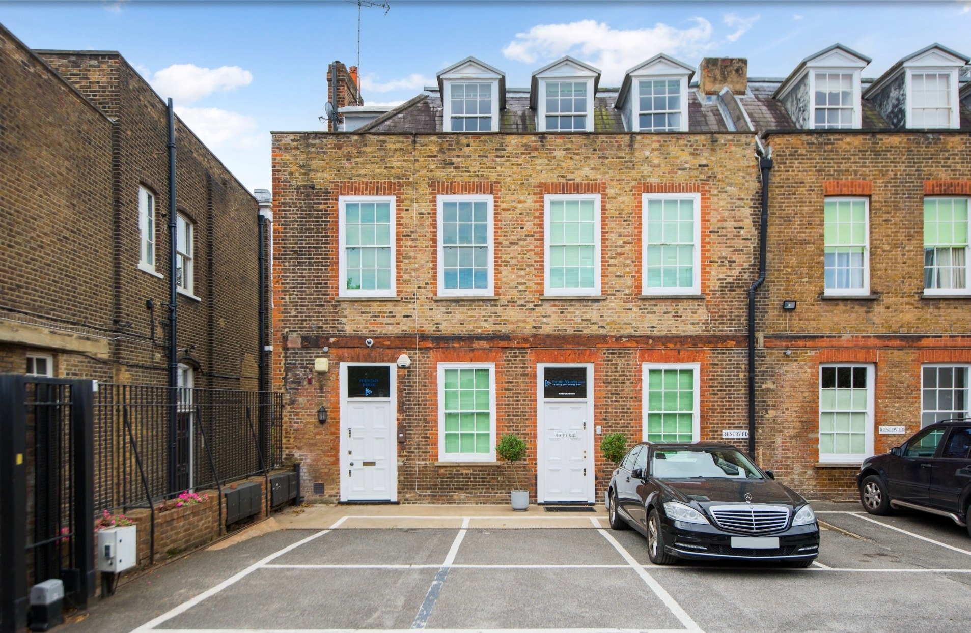 28-32 Holbrooke Pl, Richmond for lease Building Photo- Image 1 of 6