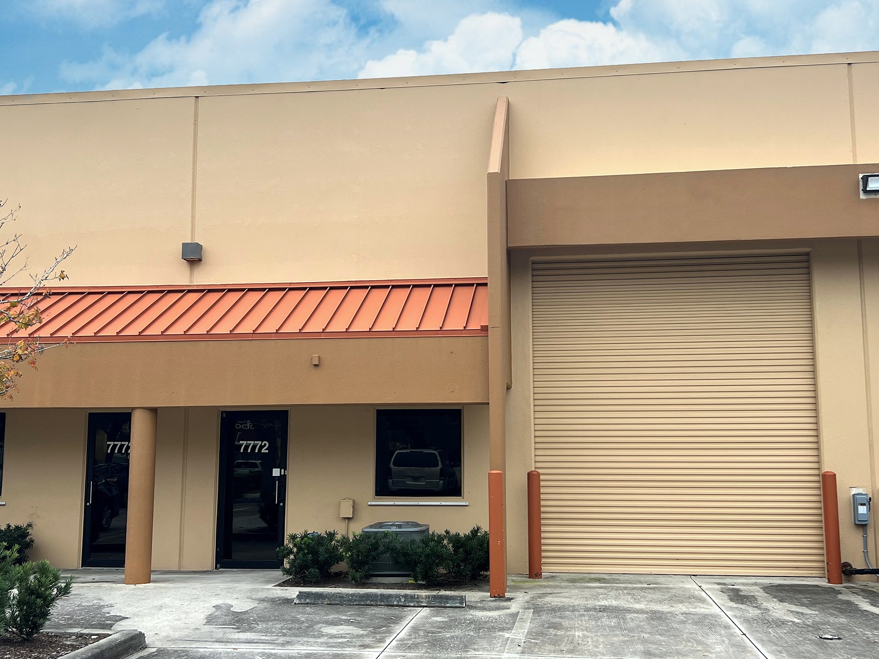 7772 SW Ellipse Way, Stuart, FL for lease Building Photo- Image 1 of 2