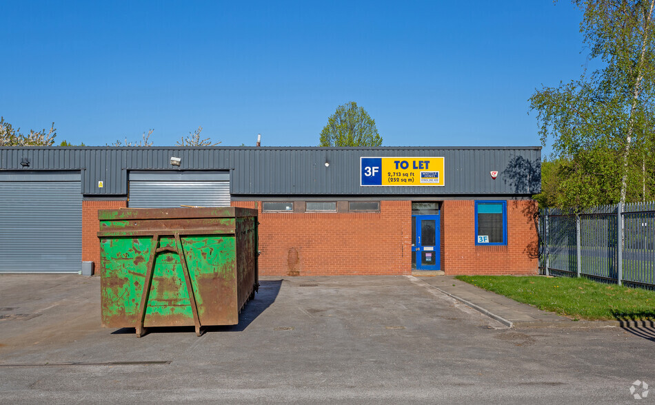 Commercial Rd, Goldthorpe for lease - Building Photo - Image 2 of 4