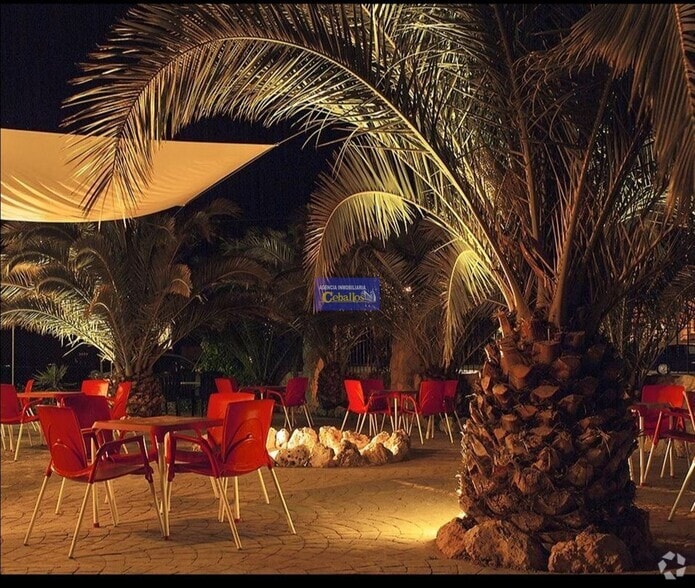 Retail in Hita, Guadalajara for sale - Building Photo - Image 2 of 13