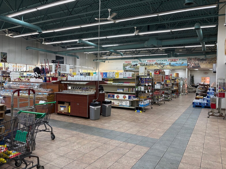 37821 Mound Rd, Sterling Heights, MI for lease - Building Photo - Image 3 of 6