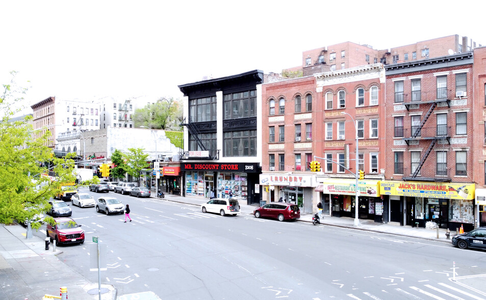 3208 3rd Ave, Bronx, NY for lease - Building Photo - Image 1 of 13
