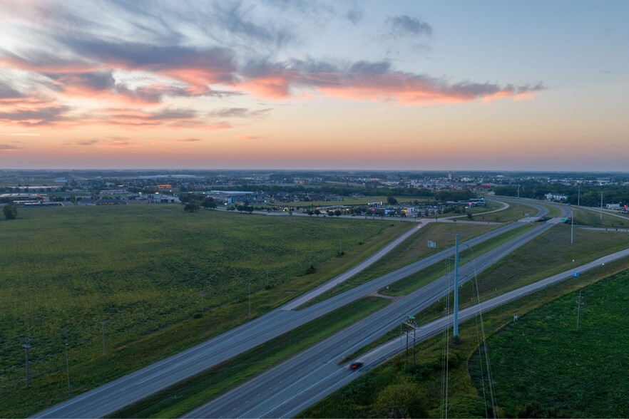 US Highway 14 & Victory Drive, Mankato, MN for sale - Aerial - Image 2 of 21