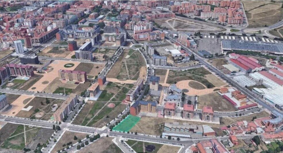 Land in León for sale - Building Photo - Image 3 of 3