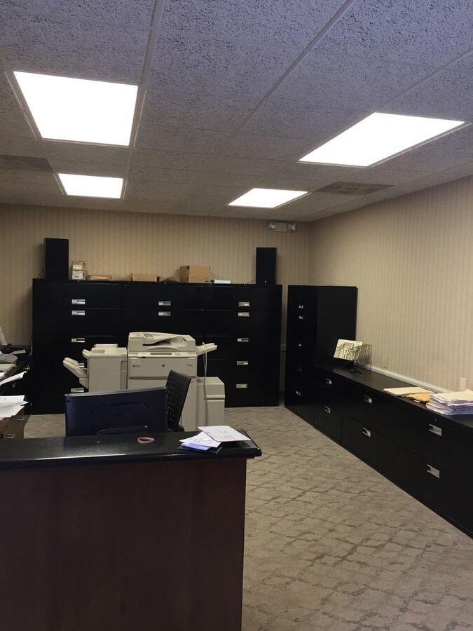 685 Old Willets Path, Hauppauge, NY 11788