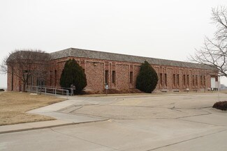 More details for 1300 E 13th St, Hays, KS - Office for Sale