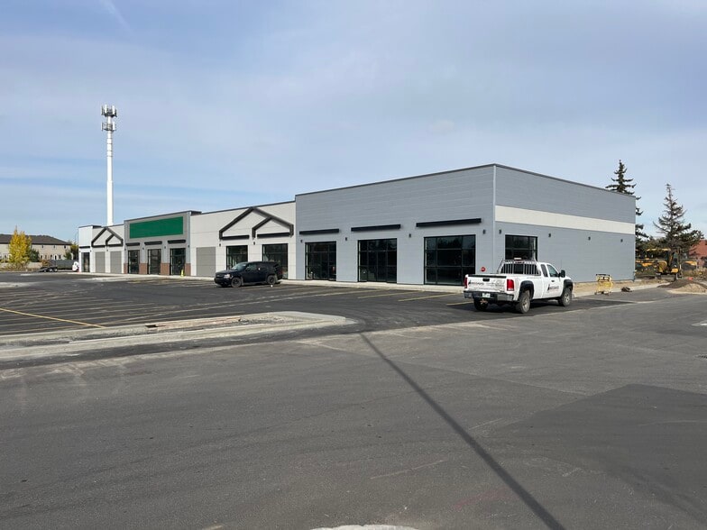 4400 4th Ave, Regina, SK for lease - Building Photo - Image 1 of 8