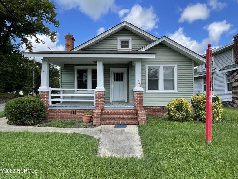 321 S Hughes Blvd, Elizabeth City, NC 27909
