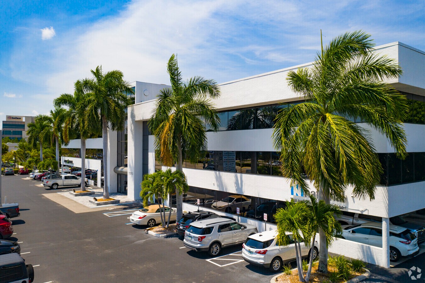 7370 College Pky, Fort Myers, FL 33907 The Financial Center