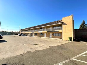 3553 Castro Valley Blvd, Castro Valley, CA for lease Building Photo- Image 2 of 9