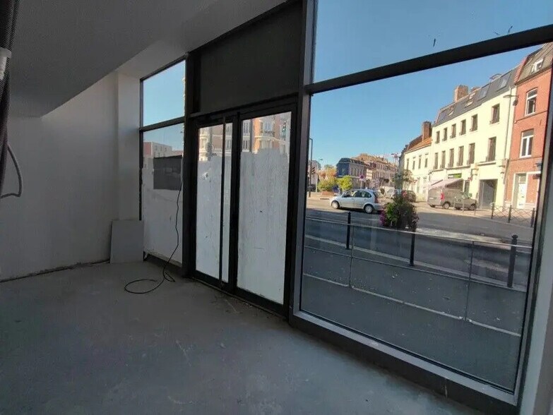 Retail in Roubaix for sale - Building Photo - Image 2 of 8