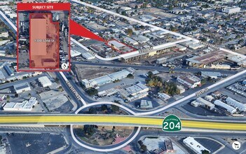 1300 32nd St, Bakersfield, CA - AERIAL  map view