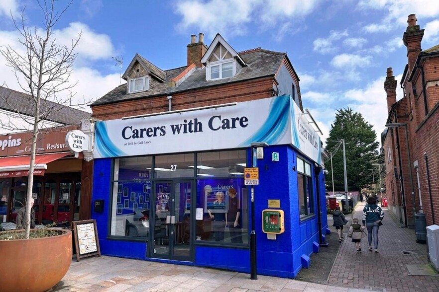 27A-27B High St, Camberley for sale - Building Photo - Image 1 of 6