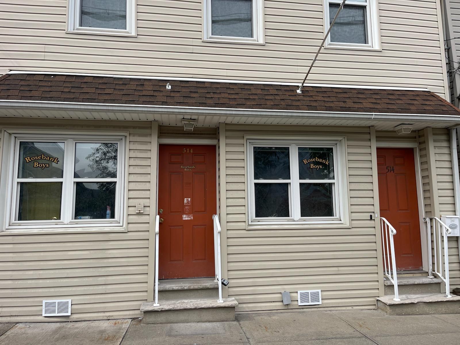 514 Tompkins Ave, Staten Island, NY for sale Primary Photo- Image 1 of 1