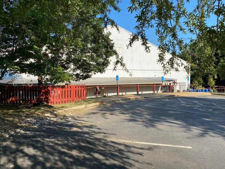 280 Commerce Blvd, Athens, GA 30606