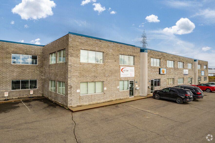 2315 Boul Des Entreprises, Terrebonne, QC for lease - Building Photo - Image 3 of 5