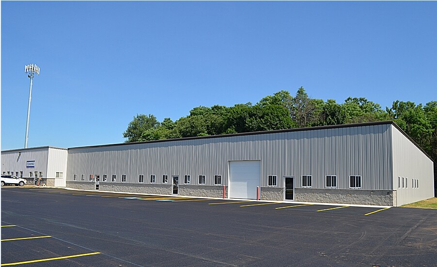 413 Applegrove St NW, Canton, OH for sale Primary Photo- Image 1 of 1