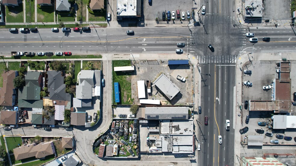 11936 S Central Ave, Los Angeles, CA for sale - Building Photo - Image 3 of 3