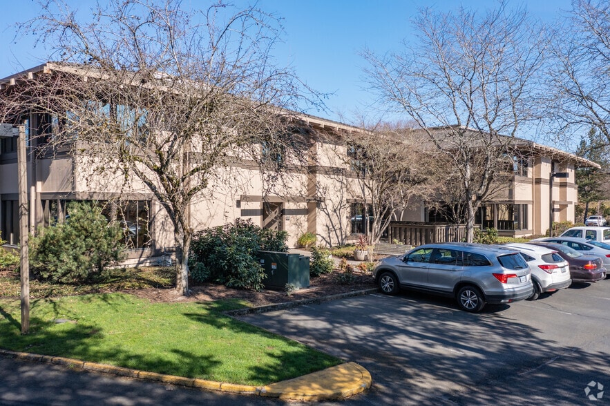 4900 SW Griffith Dr, Beaverton, OR for lease - Building Photo - Image 2 of 9