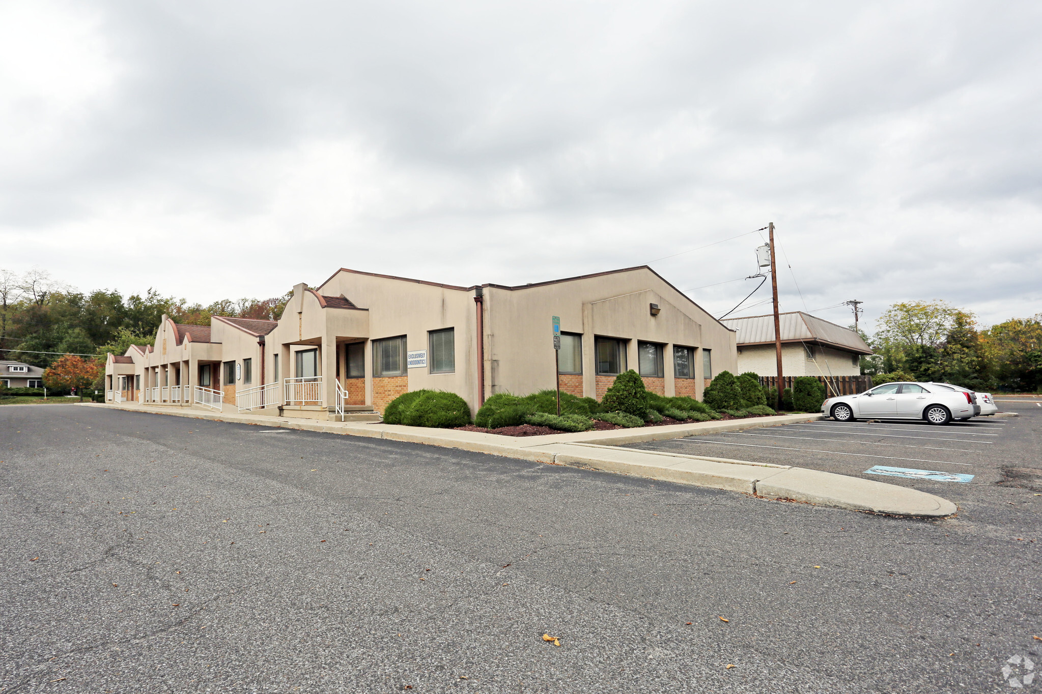 303 S Kings Hwy, Cherry Hill, NJ for sale Primary Photo- Image 1 of 1