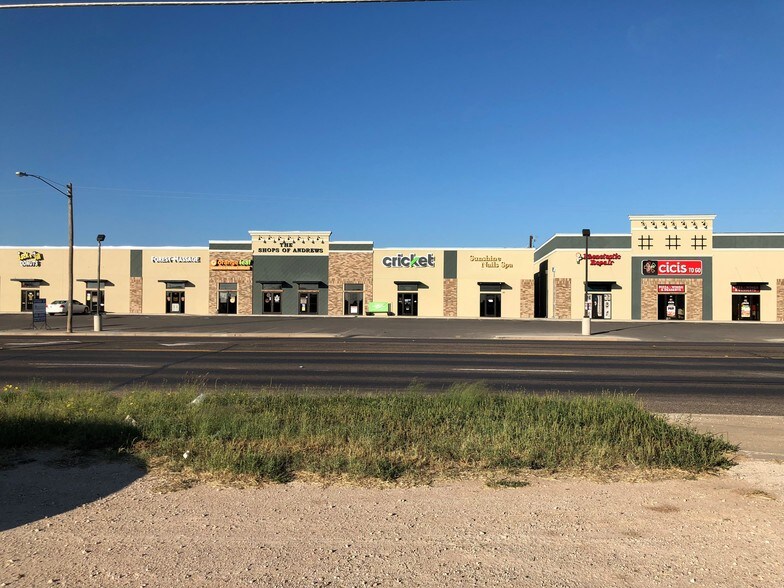 700 S Main St, Andrews, TX for sale - Building Photo - Image 1 of 1