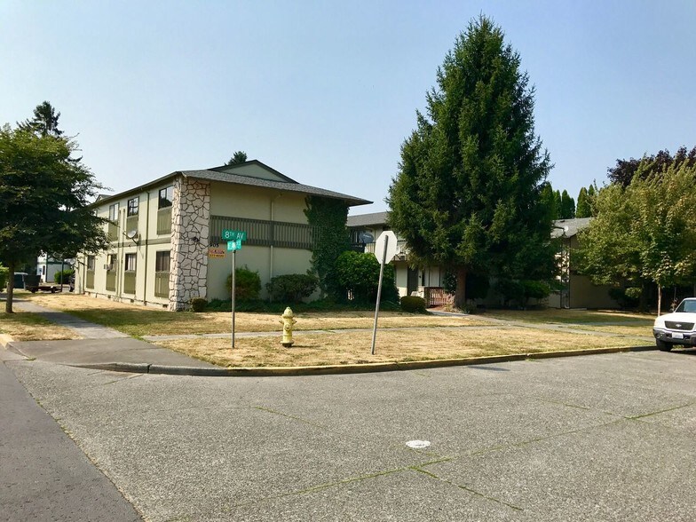 905 8th Ave, Longview, WA for sale - Primary Photo - Image 1 of 1