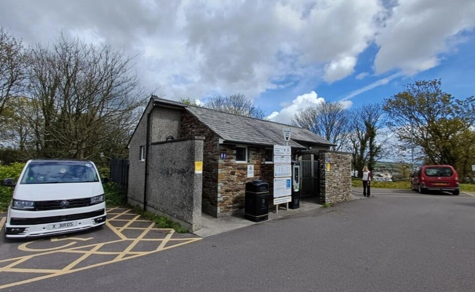 21 Church Ln, Padstow for lease - Building Photo - Image 3 of 7