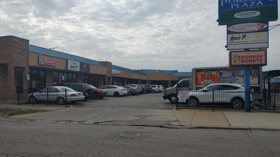 3351 N Harlem Ave, Chicago, IL for lease - Building Photo - Image 2 of 29