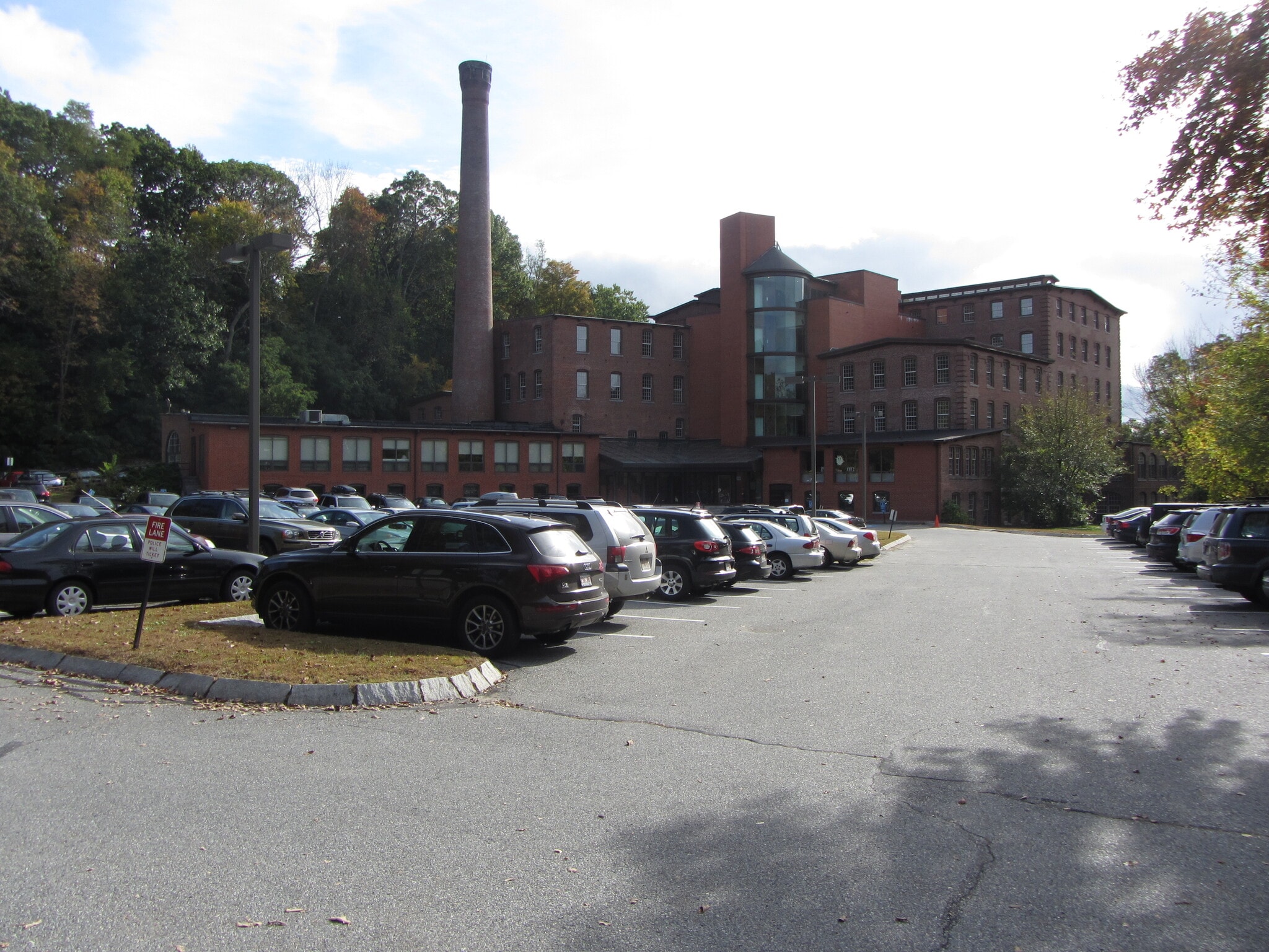 9 Pond Ln, Concord, MA for lease Building Photo- Image 1 of 3