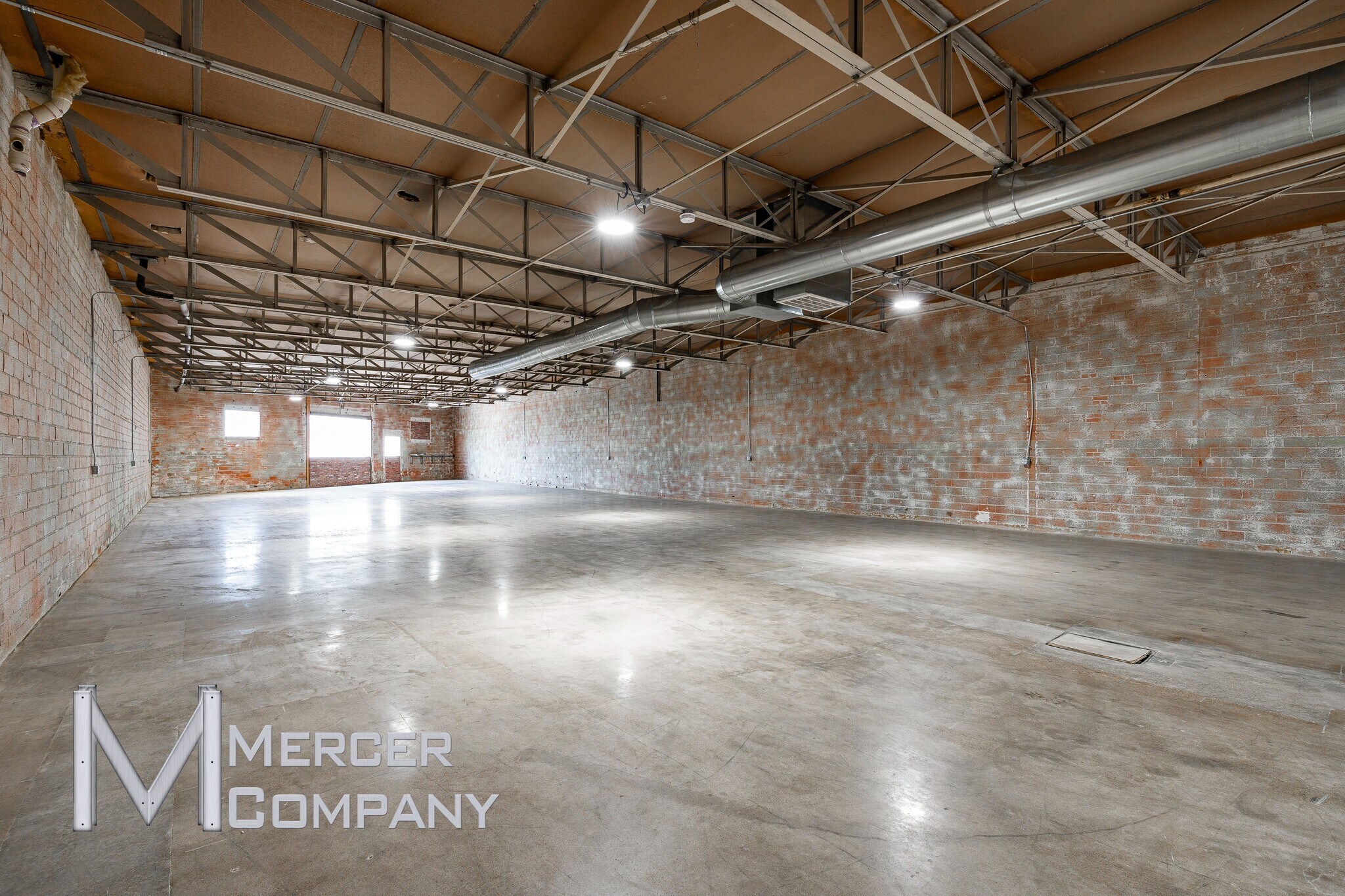 1829 E Levee St, Dallas, TX for lease Building Photo- Image 1 of 3