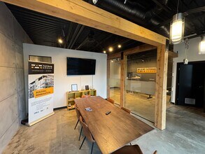 1515 Barrow St, North Vancouver, BC for lease Interior Photo- Image 2 of 10