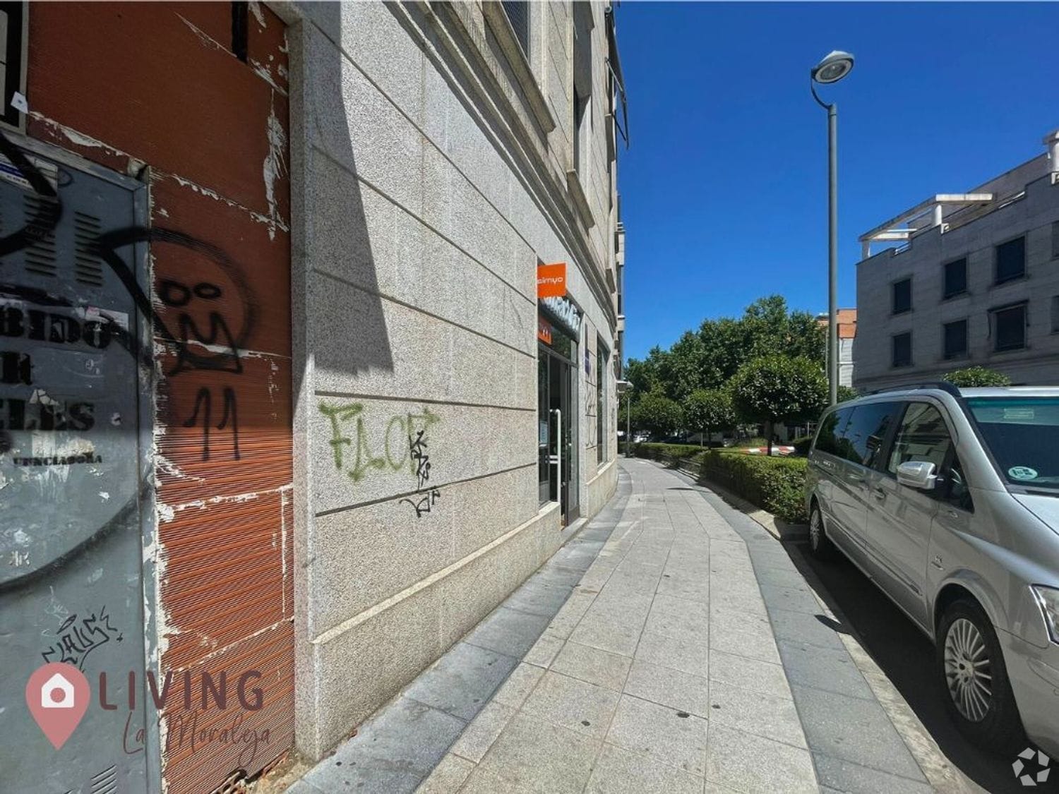 Retail in San Fernando de Henares, Madrid for lease Interior Photo- Image 1 of 2
