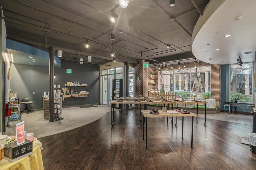 166 S Kalamazoo Mall, Kalamazoo, MI for lease - Interior Photo - Image 2 of 16