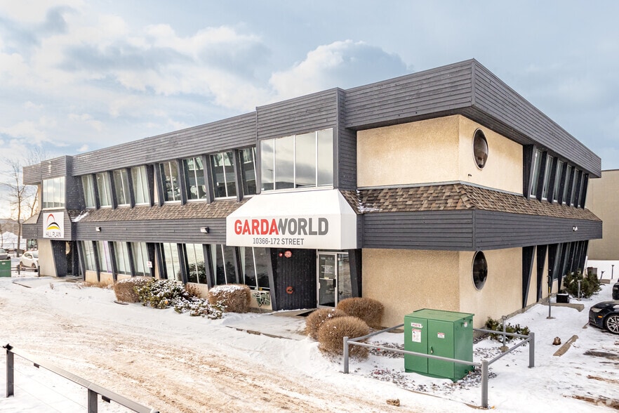 10366 172 St NW, Edmonton, AB for sale - Primary Photo - Image 1 of 3