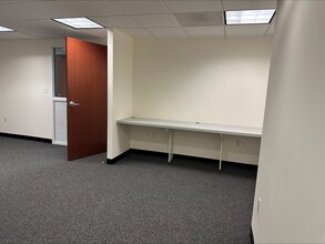 1100 H St NW, Washington, DC for lease Interior Photo- Image 1 of 7