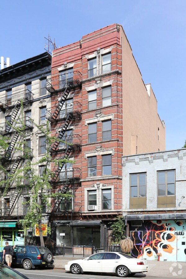 149 Avenue C, New York, NY 10009 | LoopNet