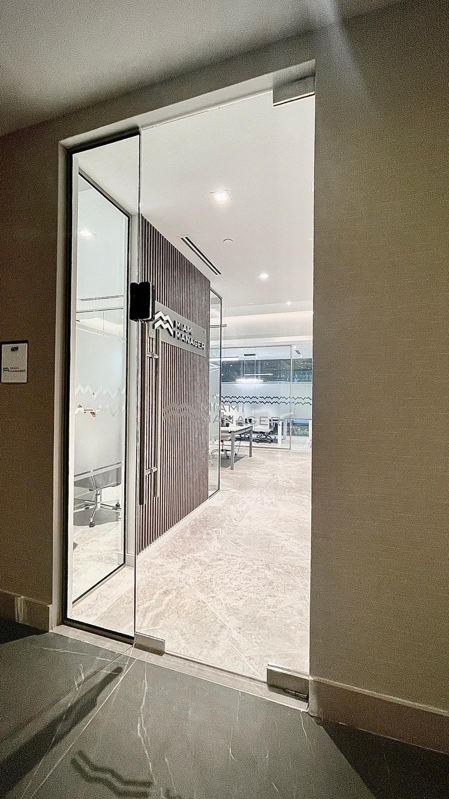 2980 NE 207th St, Aventura, FL for lease Interior Photo- Image 1 of 2