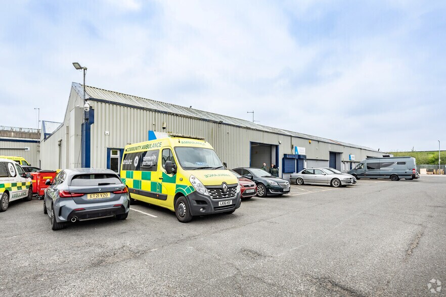 Corporation Rd, Audenshaw, LAN M34 5LR Arrow Trading Estate