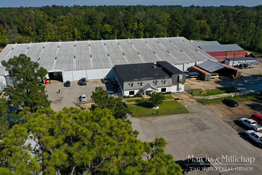 1106 N Temple Dr, Diboll, TX for sale - Primary Photo - Image 1 of 1