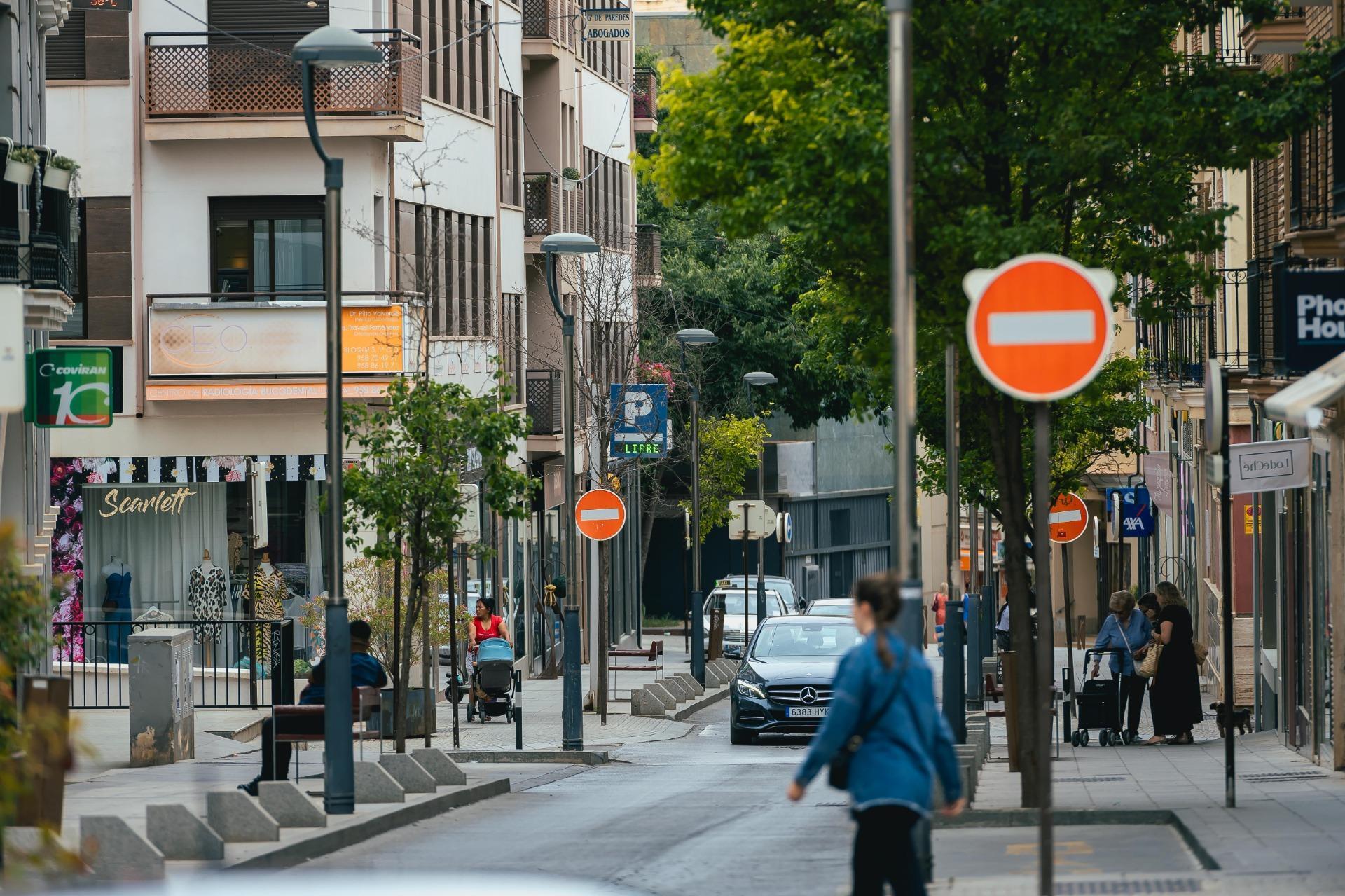 Retail in Baza for sale Building Photo- Image 1 of 14