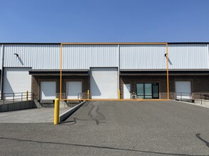 1430 E Hillsboro St, Pasco, WA for lease Building Photo- Image 1 of 8