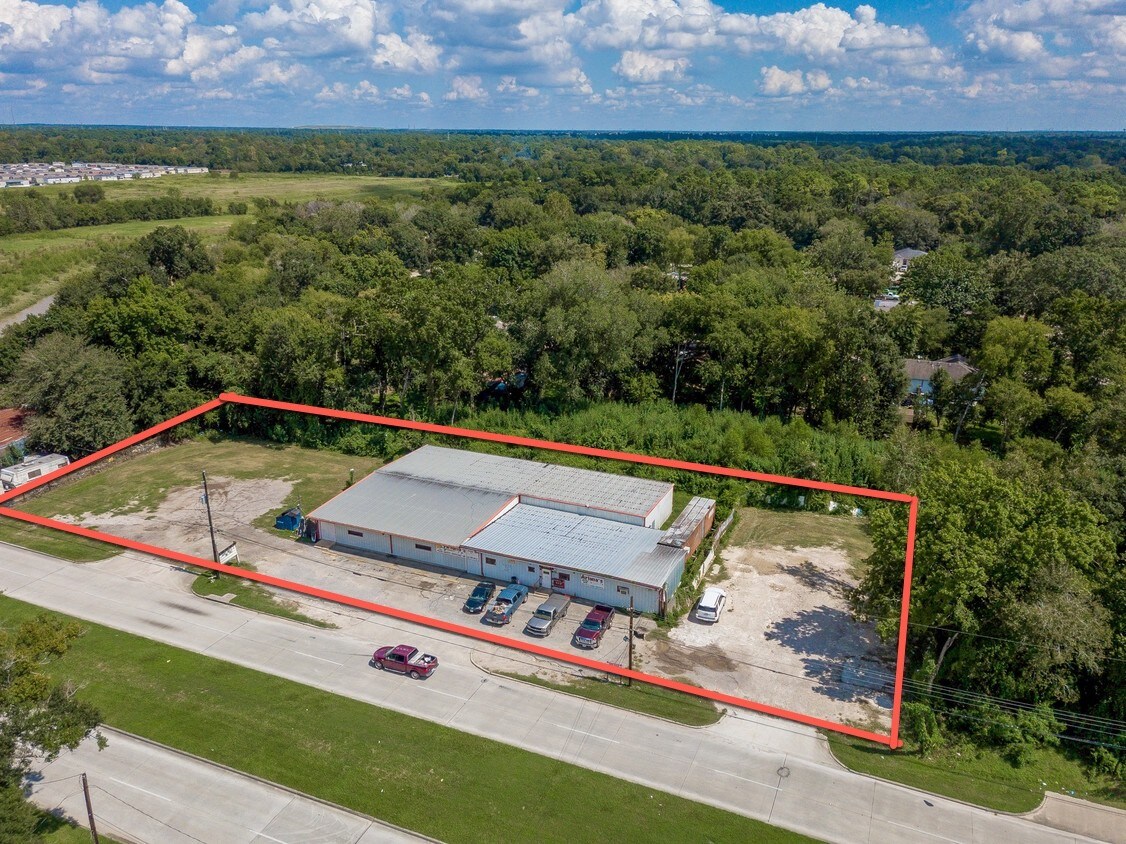 13802 Homestead Rd, Houston, TX 77039