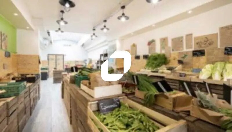 Retail in Paris for lease - Interior Photo - Image 2 of 5