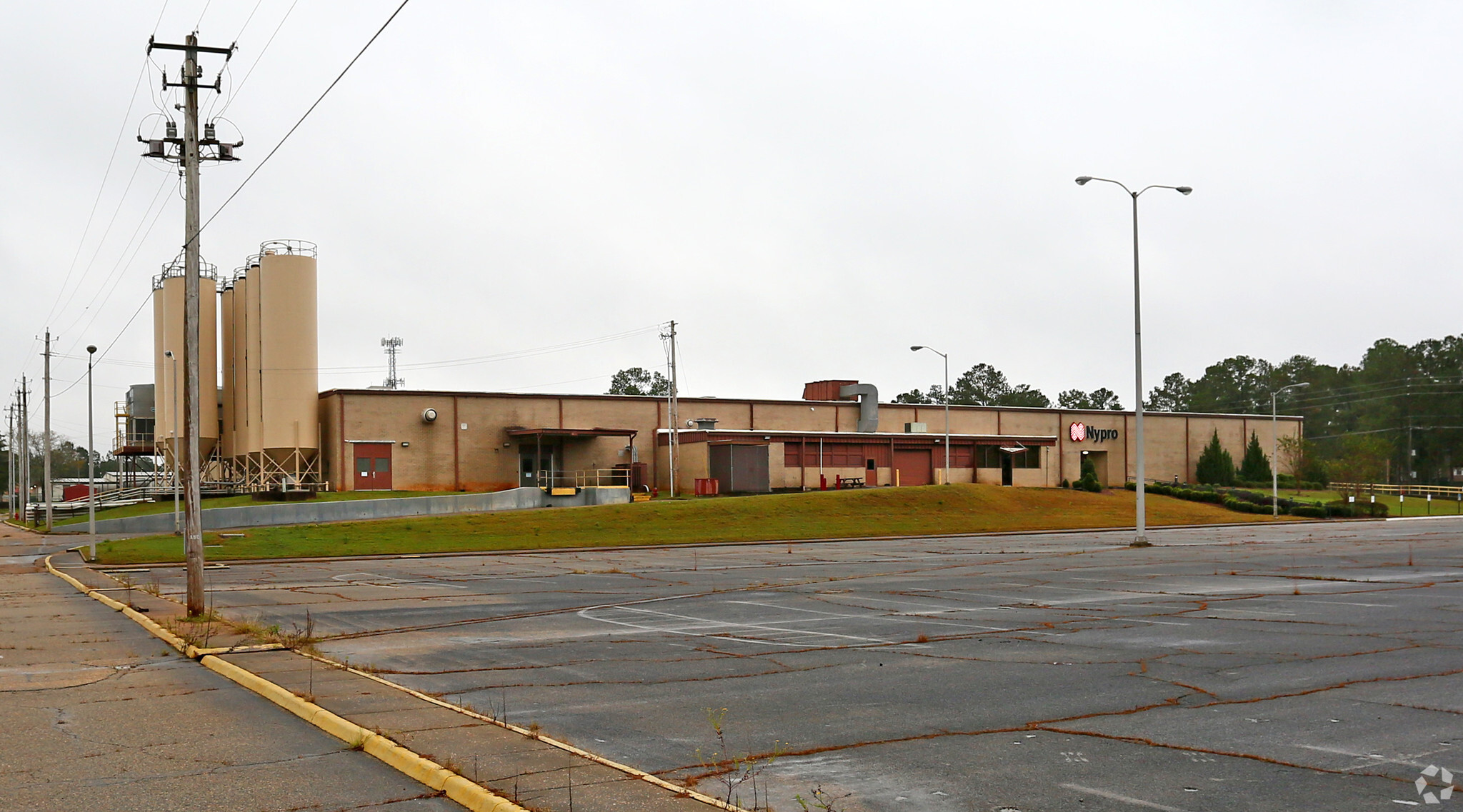 208 Nypro Ln, Dothan, AL for sale Building Photo- Image 1 of 9