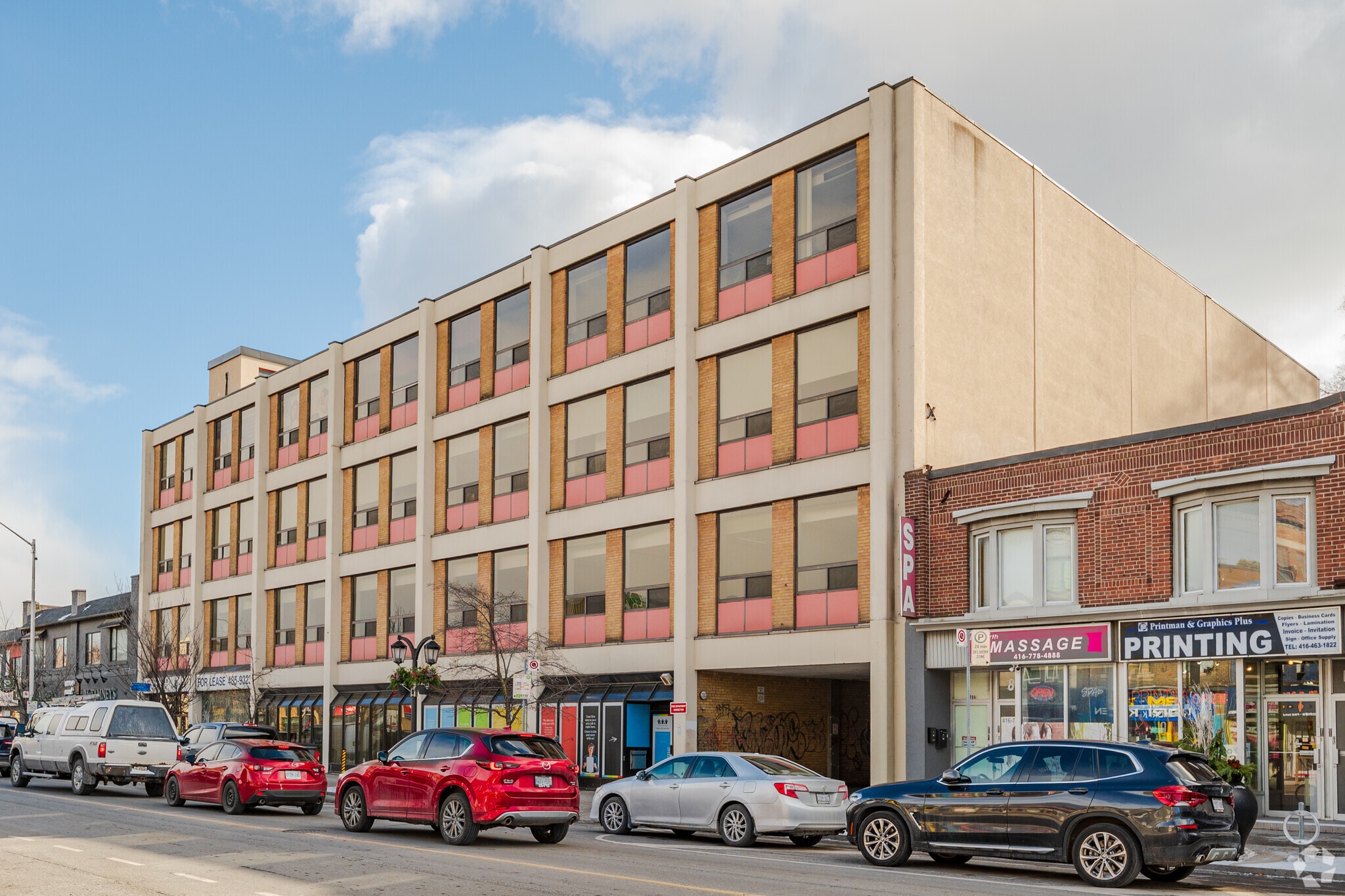 815 Danforth Ave, Toronto, ON for lease Primary Photo- Image 1 of 4