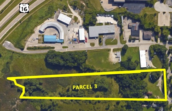 277 Sussex St, Pewaukee, WI for lease - Aerial - Image 1 of 2