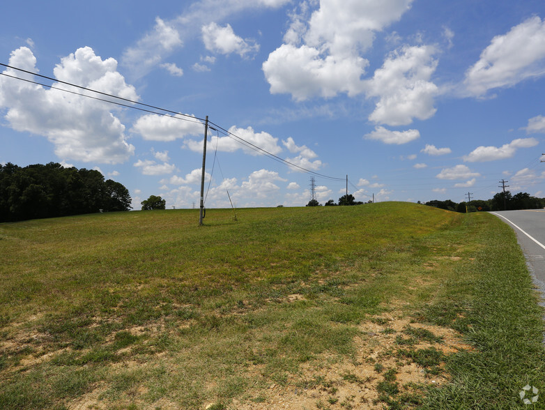 Wallace Rd, Midland, NC for sale - Building Photo - Image 3 of 4