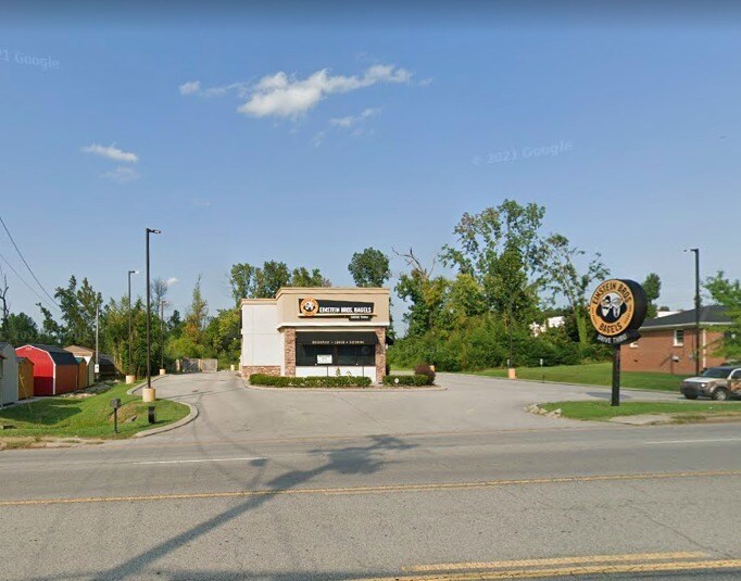 7737 E Brainerd Rd, Chattanooga, TN 37421