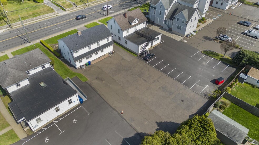 158 East Ave, Norwalk, CT for lease - Building Photo - Image 3 of 14